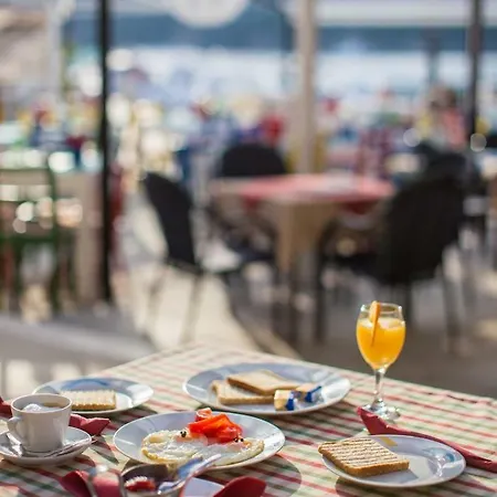 Seaview Emerald Suites Appartamento Komiža